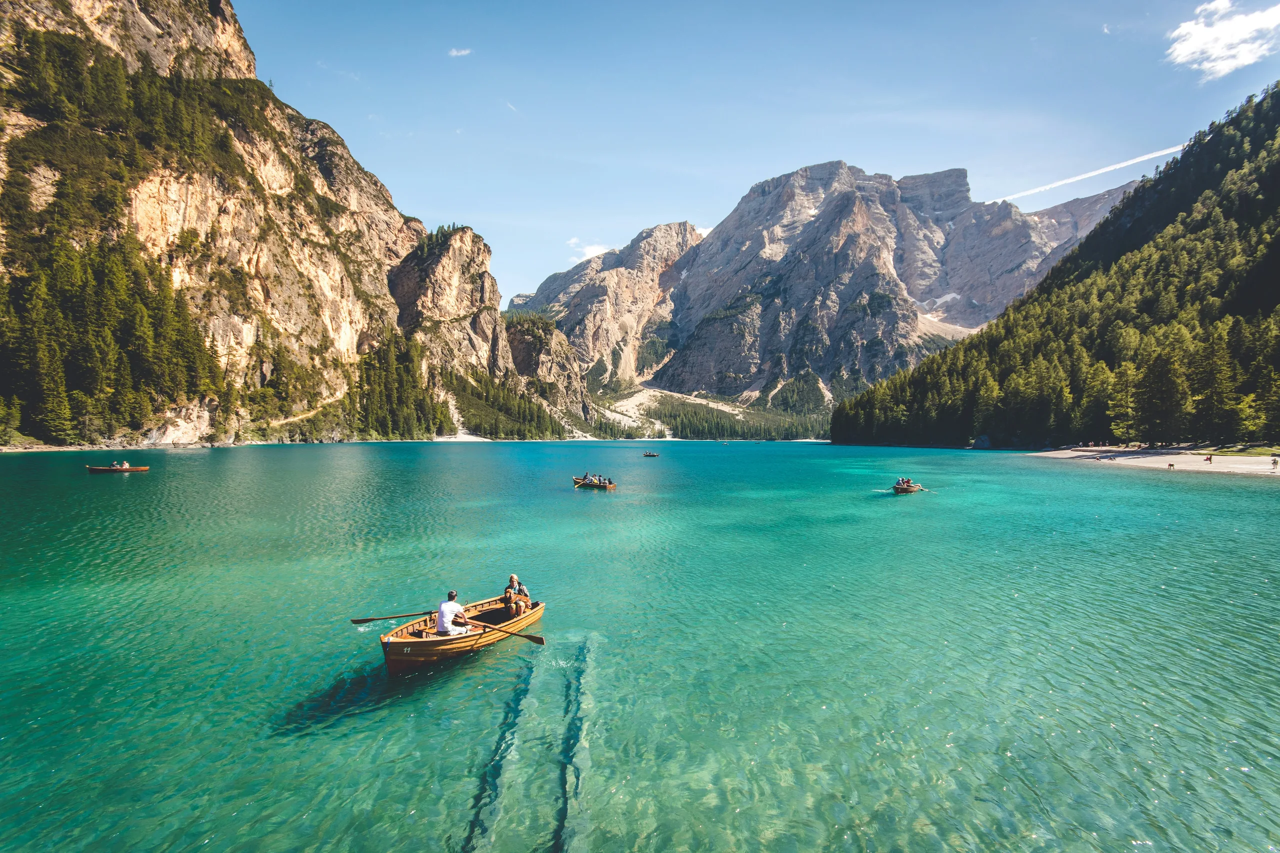 Lago di Braies, Dolomites — Pietro De Grandi / Unsplash
